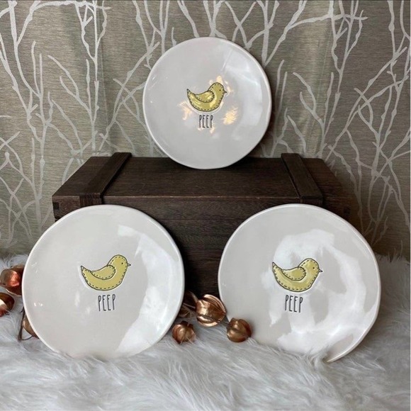 RAE DUNN FARMHOUSE HOME DECOR CERAMIC SPRING EASTER CHICK FOOD DINE APPETIZERS - Picture 3 of 3